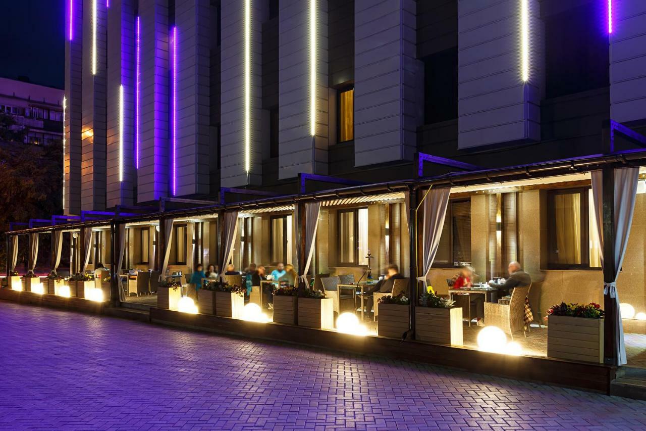 Renion Park Hotel อัลมาตี ภายนอก รูปภาพ