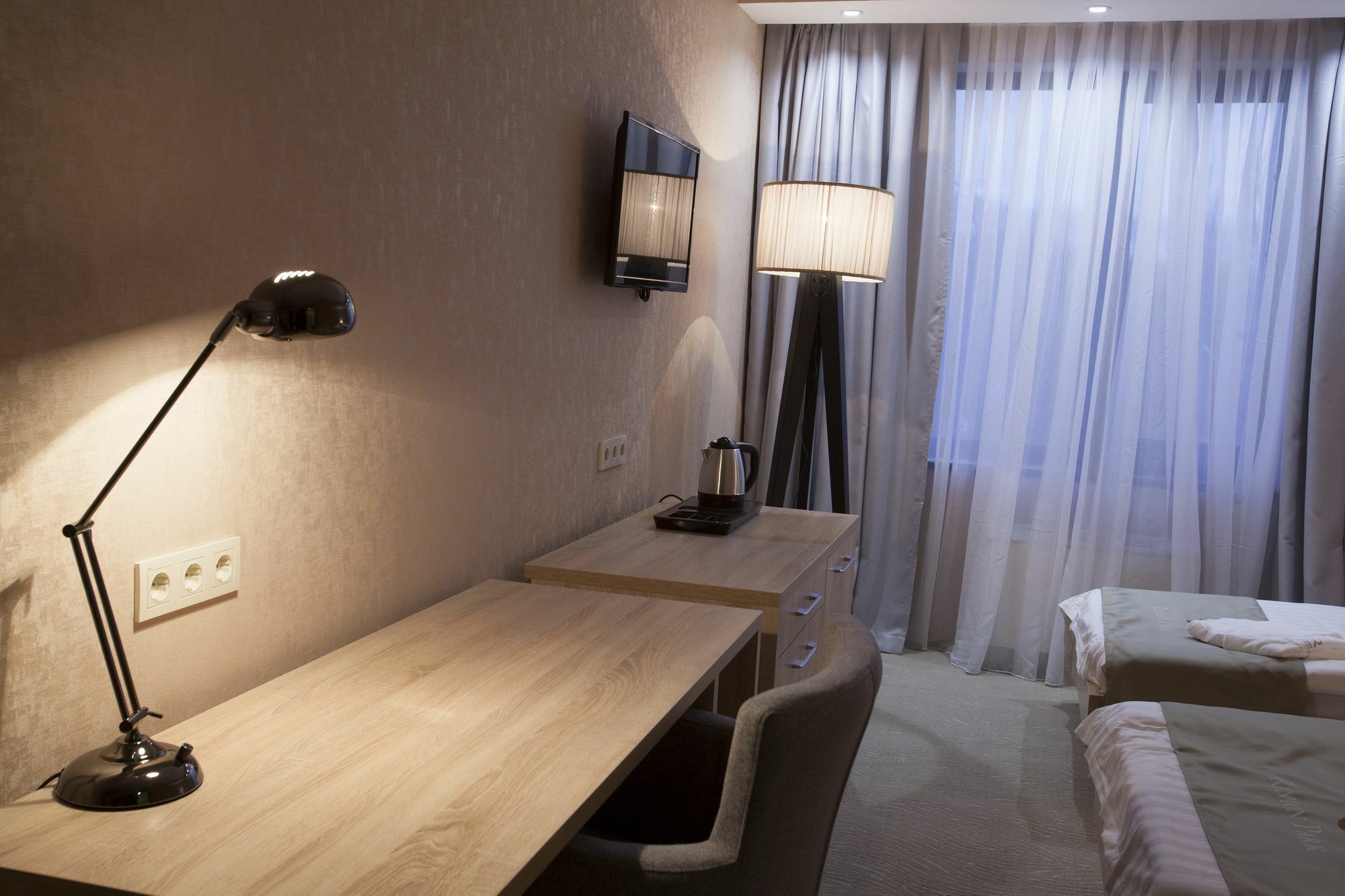 Renion Park Hotel อัลมาตี ภายนอก รูปภาพ